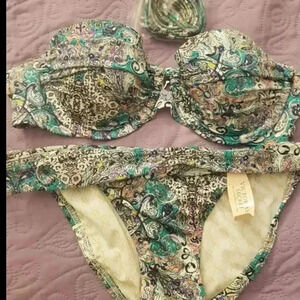 NWT Victoria's secret swimsuit paisley foil